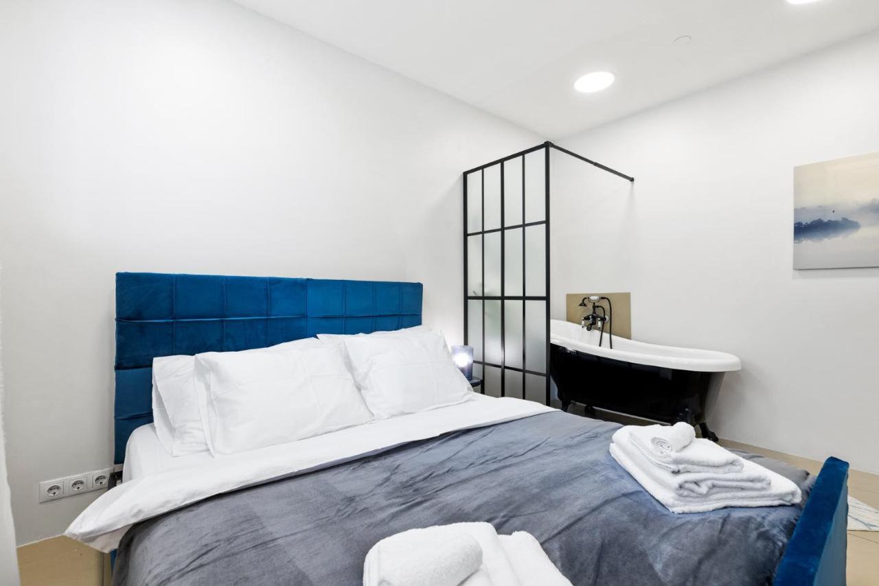 Sirena Apartment - Self Check-In And Free Parking ทาลลินน์ ภายนอก รูปภาพ